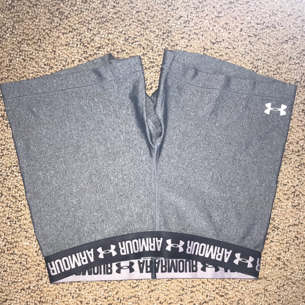Under Armour slate grey spandex
